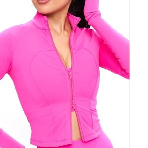 Buff Bunny Cropped Phantom j